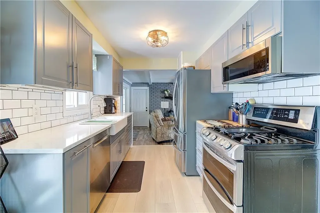 60 Sleepy Hollow Drive Cumberland RI 02864