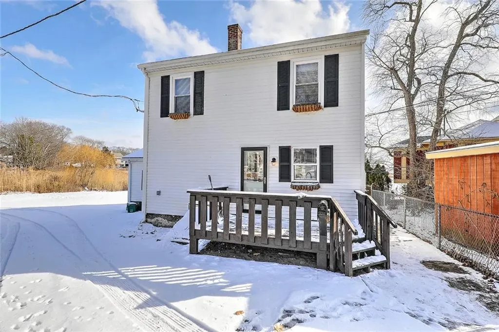 62 Hermit Drive Warwick RI 02889
