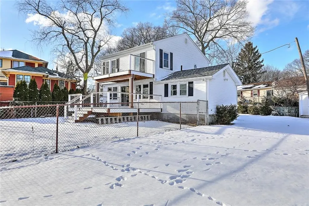 62 Hermit Drive Warwick RI 02889