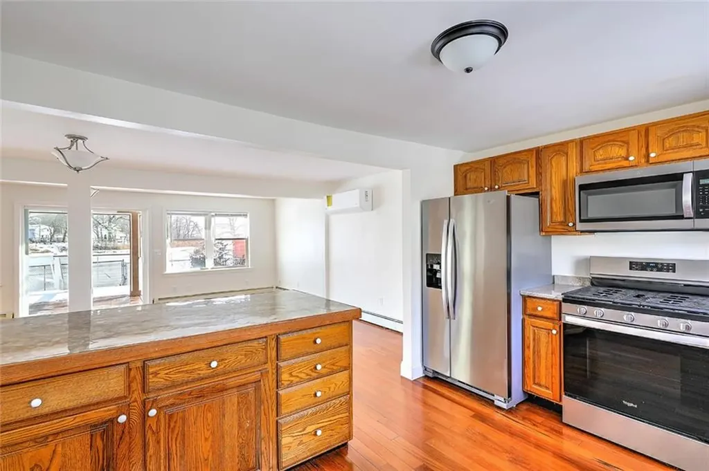 62 Hermit Drive Warwick RI 02889