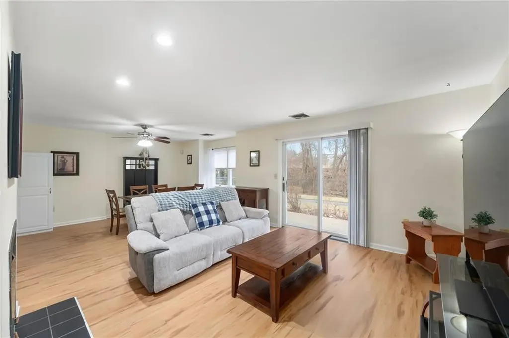 185 Manville Hill Road Cumberland RI 02864