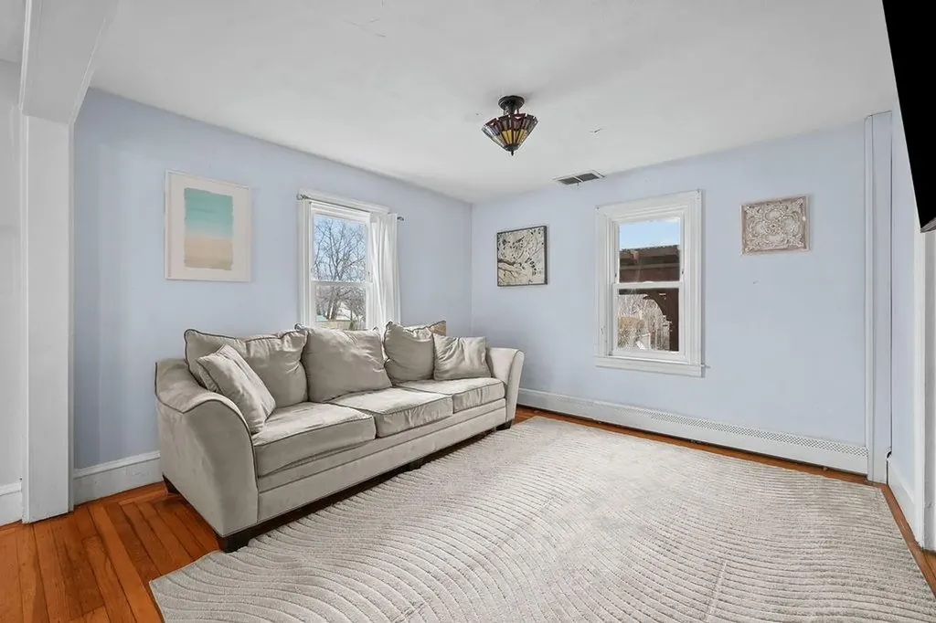 119 Midwood Street Cranston RI 02910