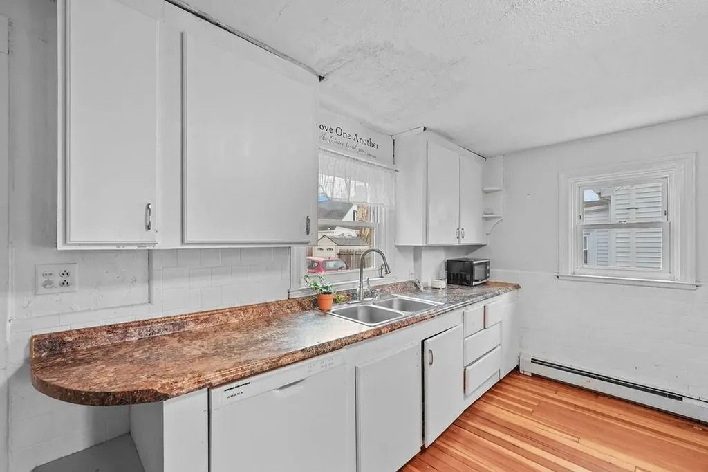119 Midwood Street Cranston RI 02910