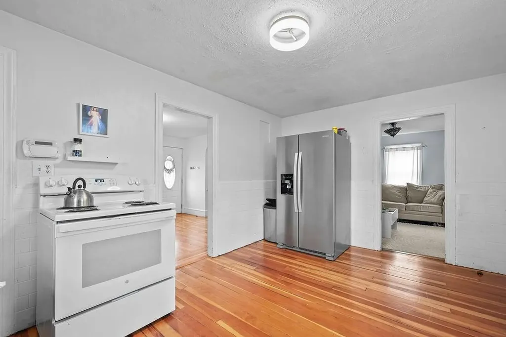 119 Midwood Street Cranston RI 02910