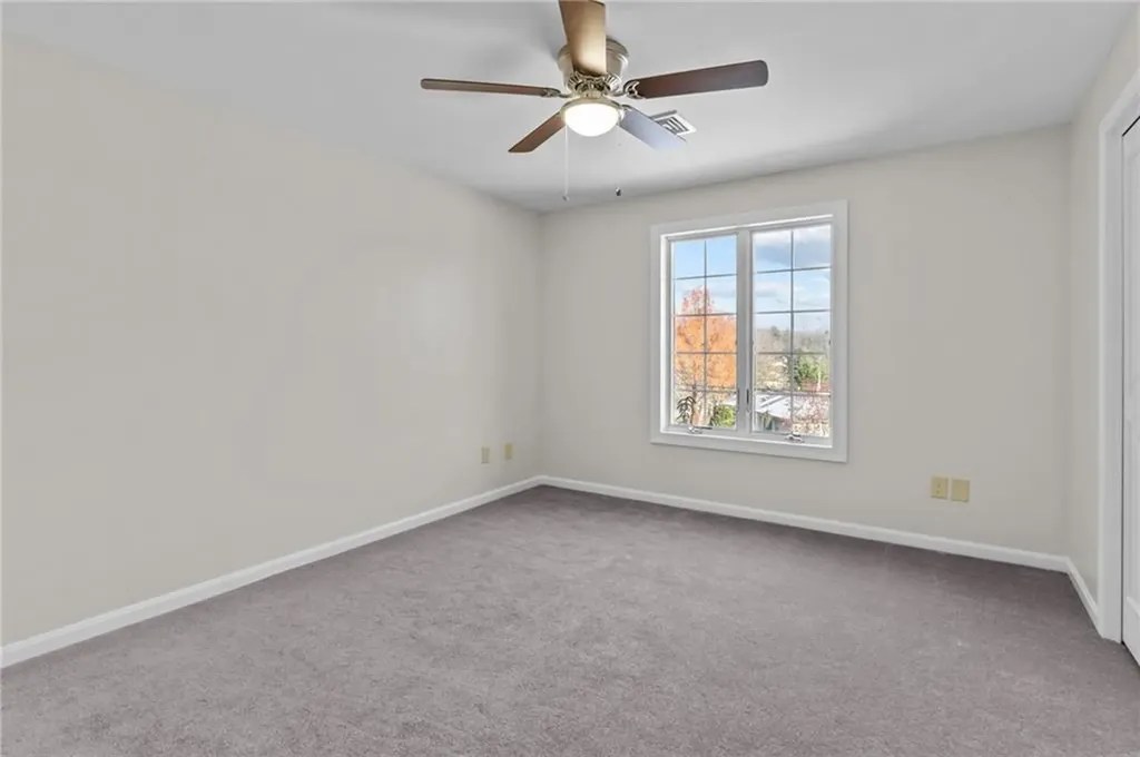 66 Kimberly Lane Cranston RI 02921