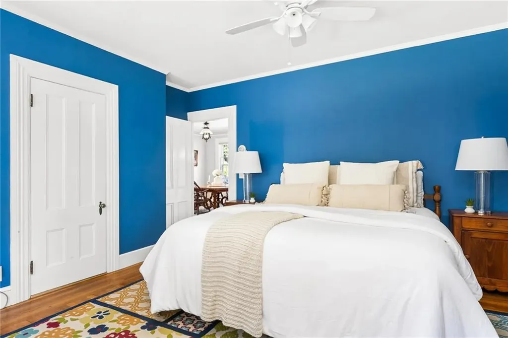 133 New Meadow Road Barrington RI 02806