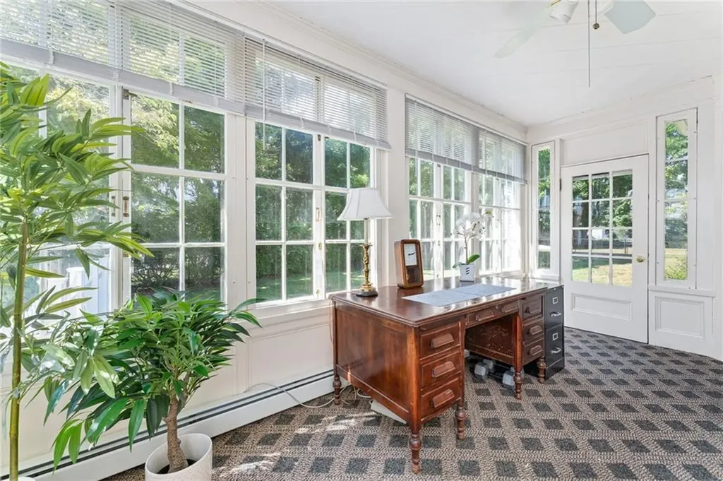 133 New Meadow Road Barrington RI 02806