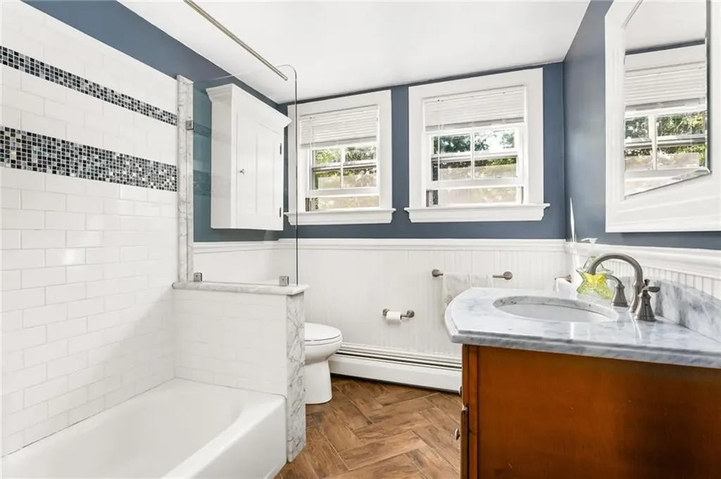 133 New Meadow Road Barrington RI 02806