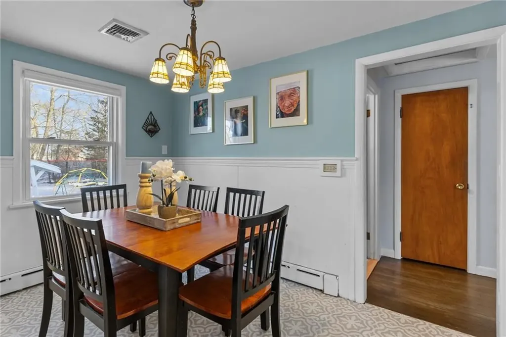 40 Missouri Drive Warwick RI 02886