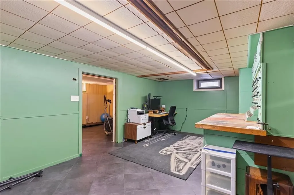 40 Missouri Drive Warwick RI 02886