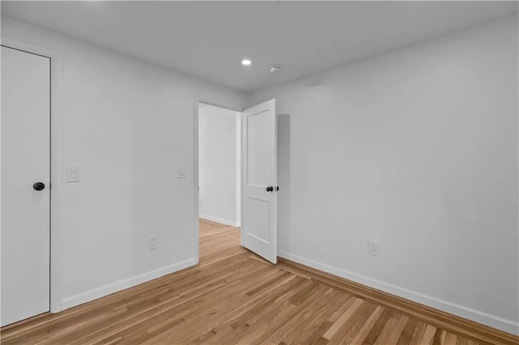 1625 East Main Road Portsmouth RI 02871