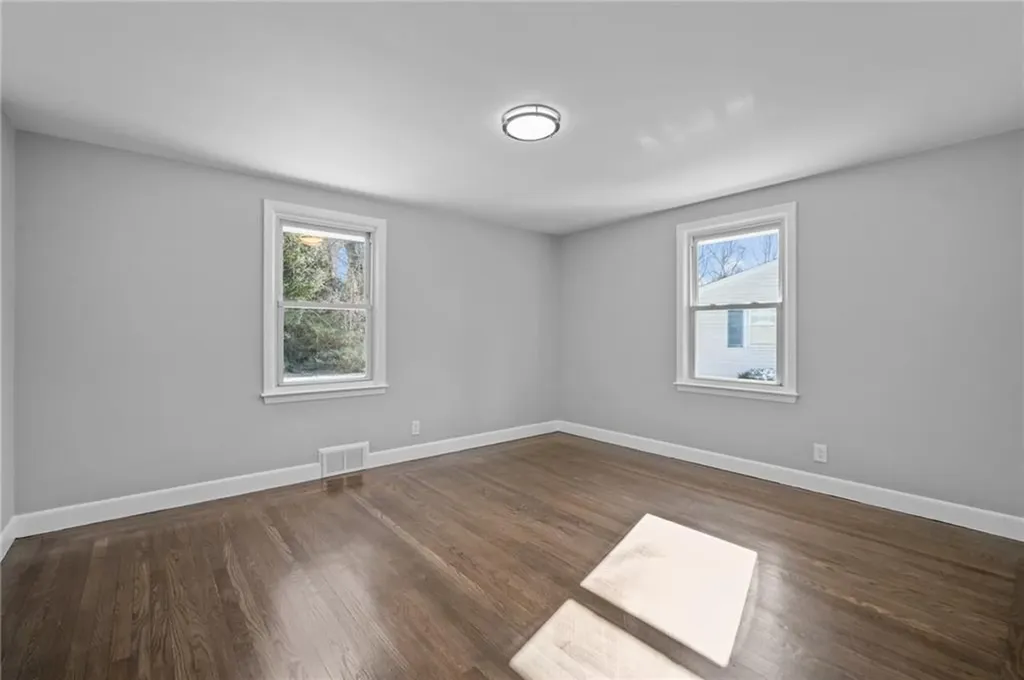 62 Old Spring Road Cranston RI 02920