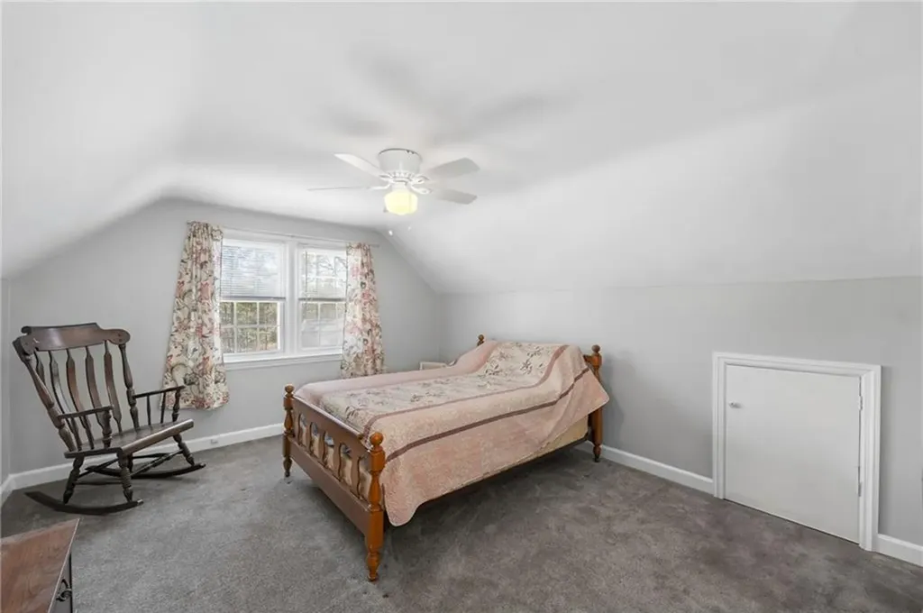 11 Perry Street Smithfield RI 02917