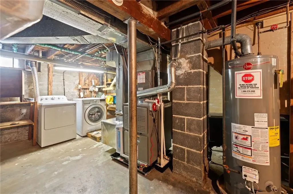 11 Perry Street Smithfield RI 02917