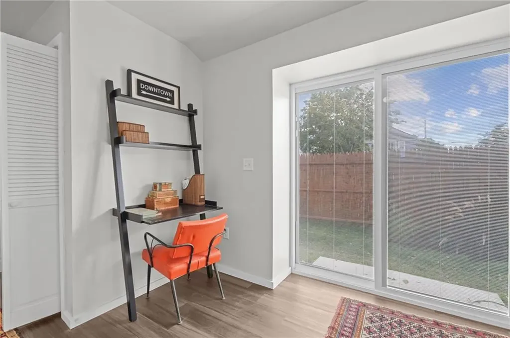 8 Queen Street Cranston RI 02920