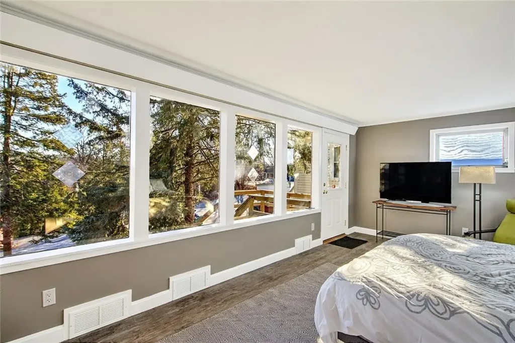 3220 Post Road Warwick RI 02886