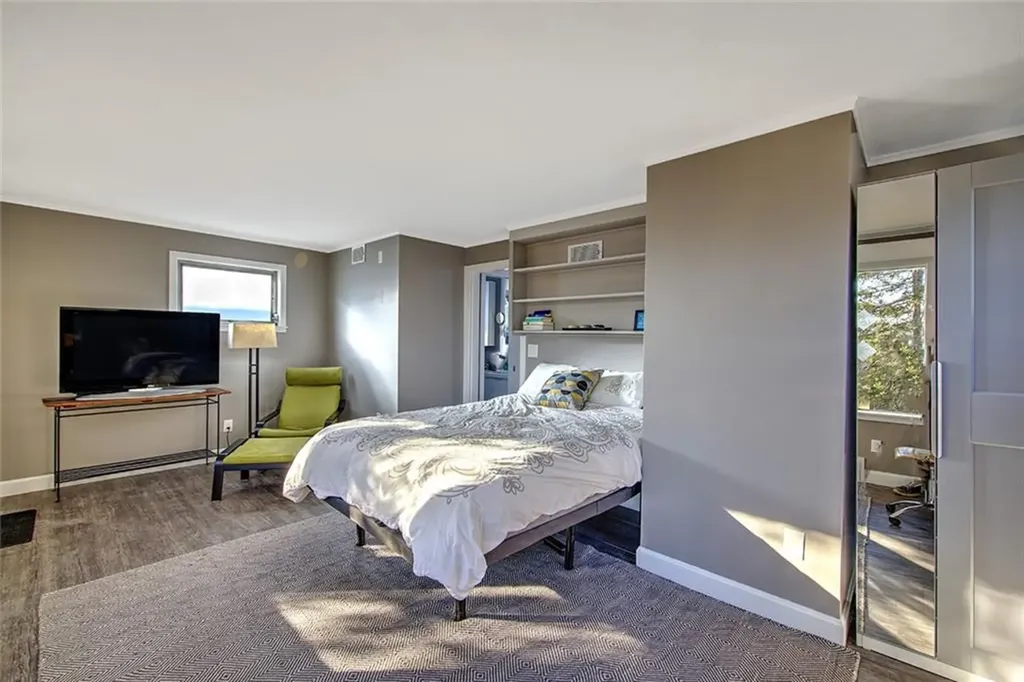 3220 Post Road Warwick RI 02886