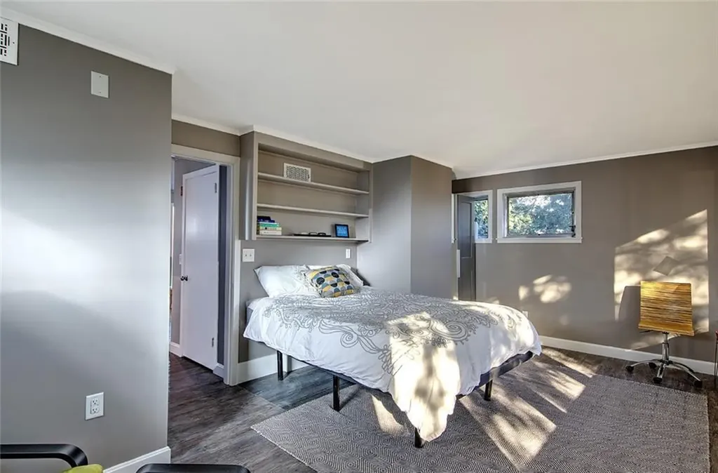 3220 Post Road Warwick RI 02886