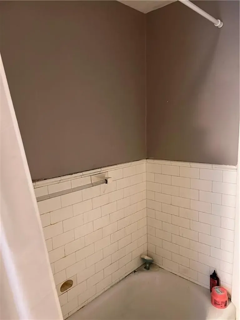 124 Auburn Street Cranston RI 02910