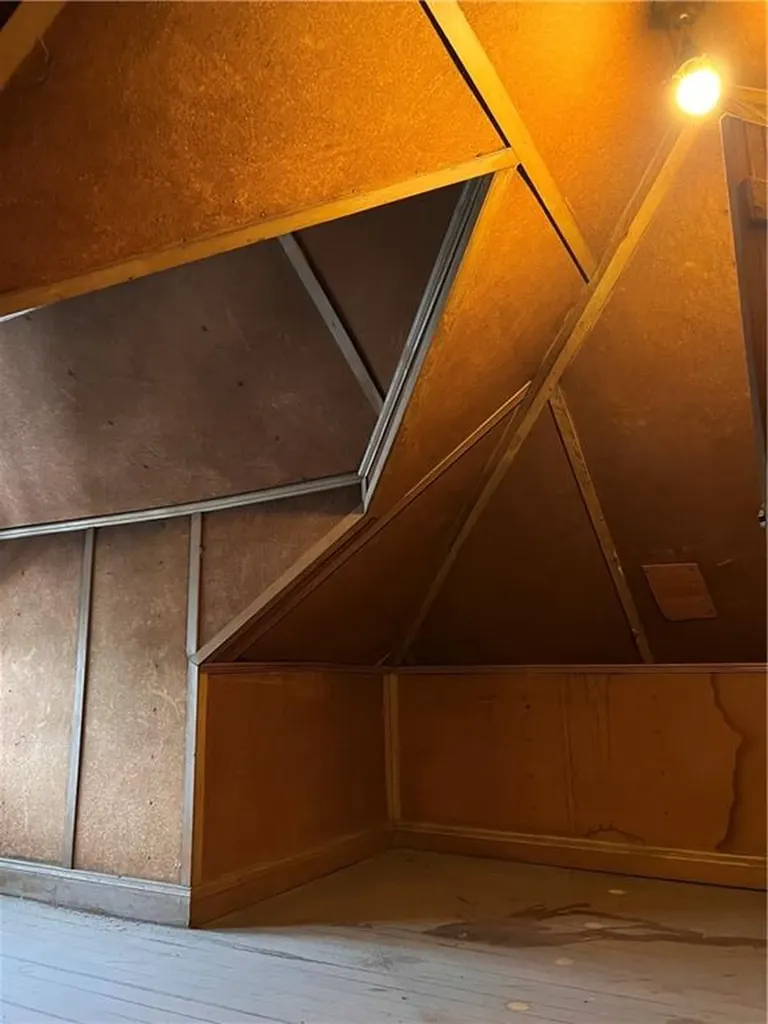 124 Auburn Street Cranston RI 02910