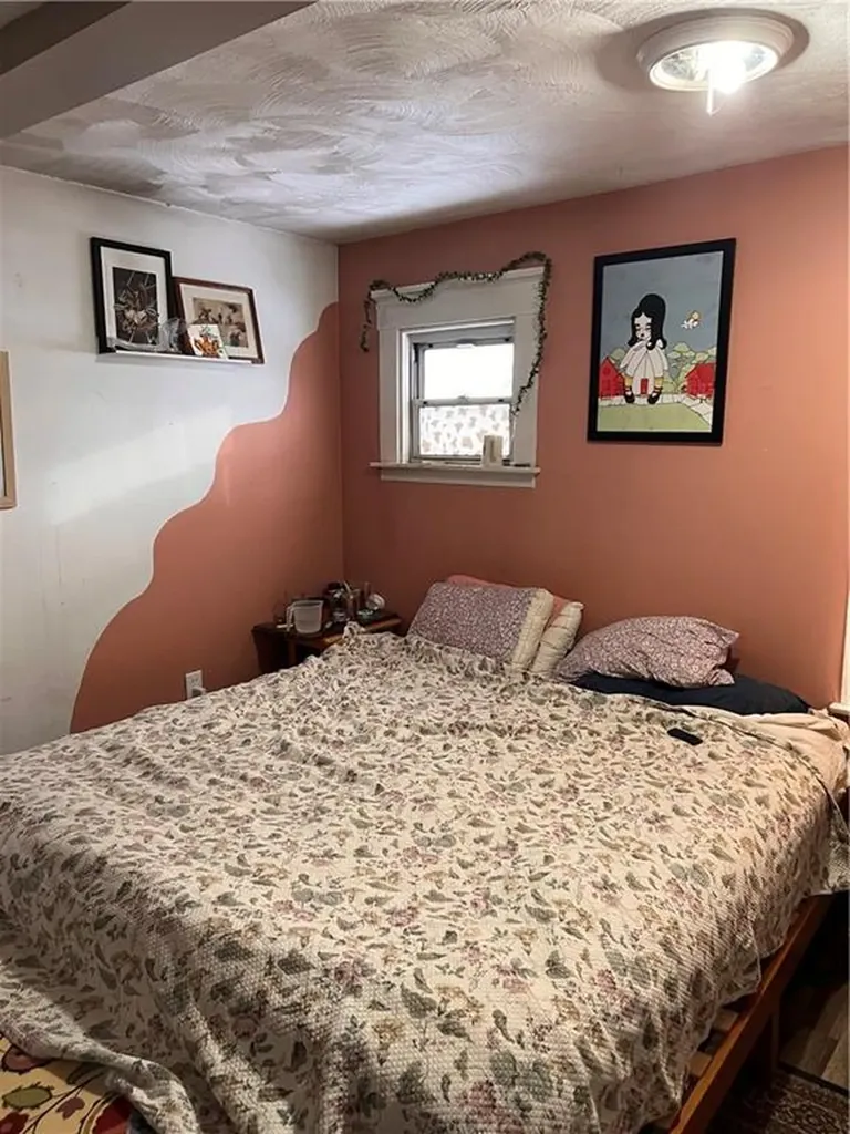 124 Auburn Street Cranston RI 02910