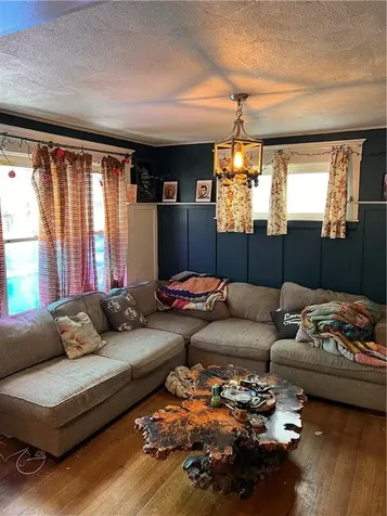 124 Auburn Street Cranston RI 02910