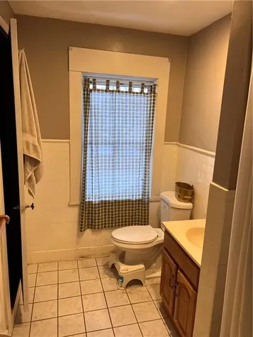 124 Auburn Street Cranston RI 02910