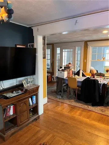 124 Auburn Street Cranston RI 02910