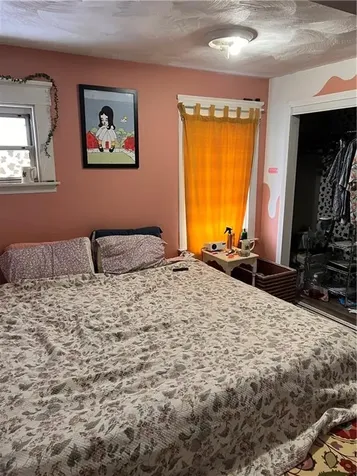 124 Auburn Street Cranston RI 02910