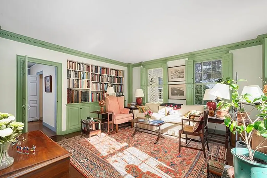 135 Benefit Street Providence RI 02906