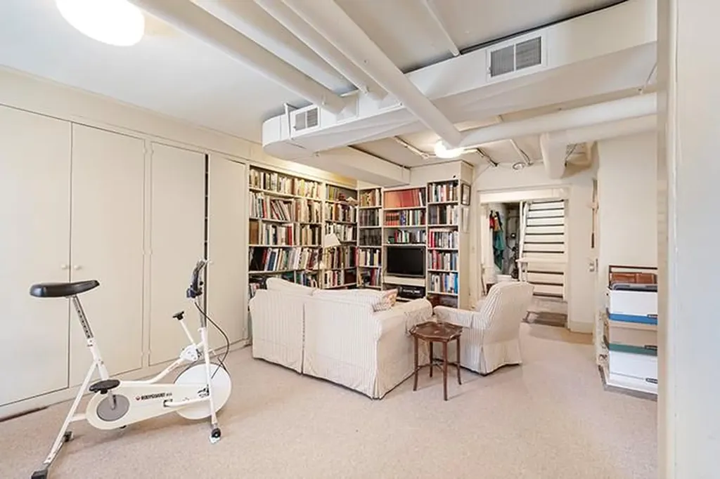 135 Benefit Street Providence RI 02906