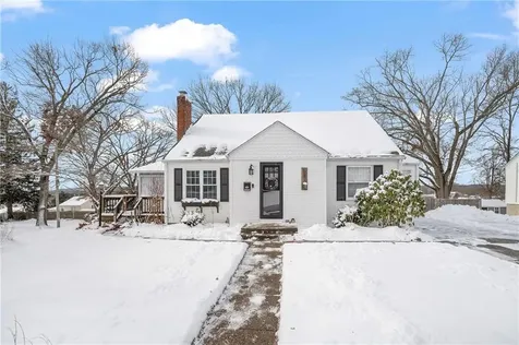 68 Garvin Street Cumberland RI 02864