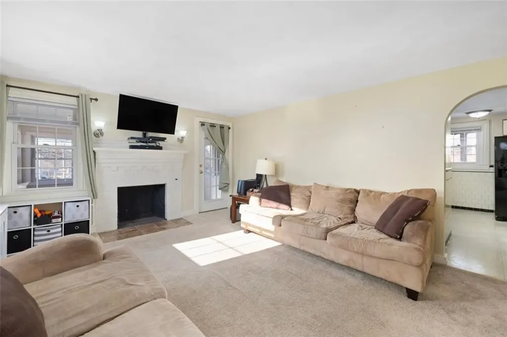 4 Marshall Avenue Cumberland RI 02864