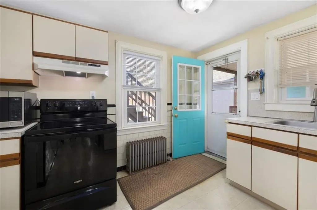 4 Marshall Avenue Cumberland RI 02864