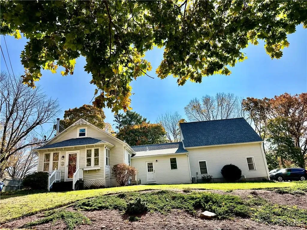 10 Gardner Street Seekonk MA 02771