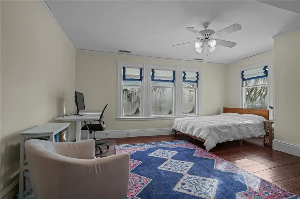 298 Rumstick Road Barrington RI 02806