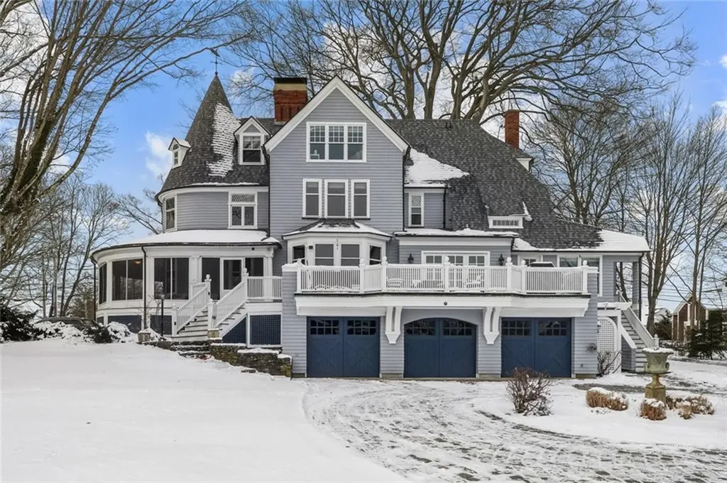 298 Rumstick Road Barrington RI 02806