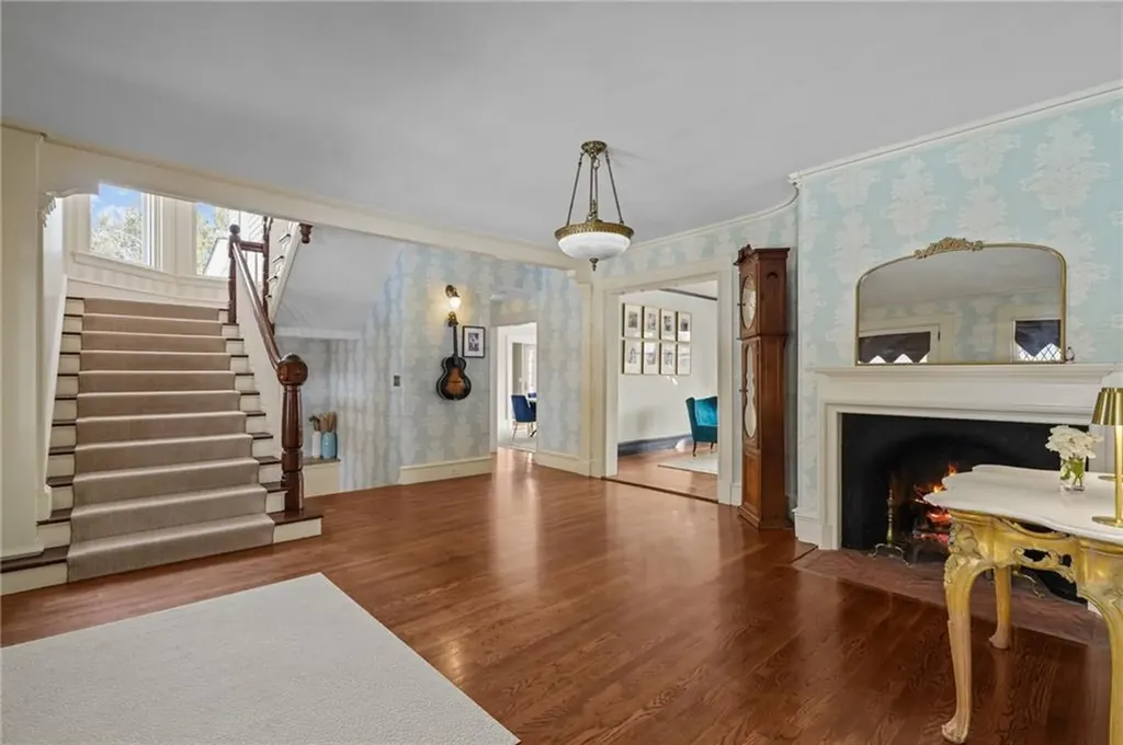 298 Rumstick Road Barrington RI 02806