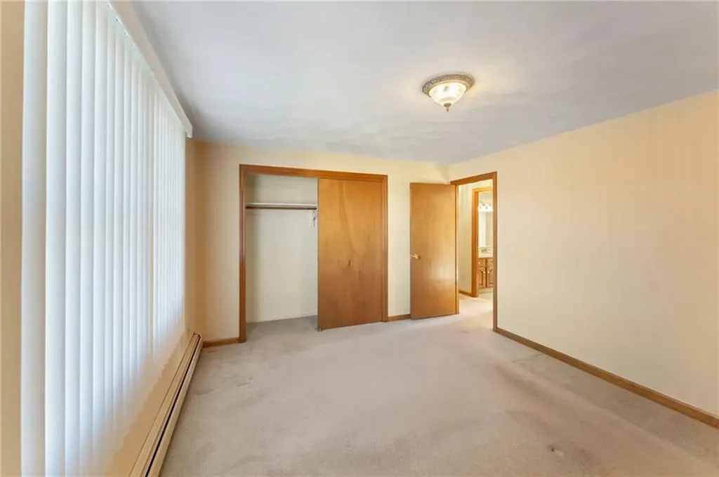 36 Vivian Avenue North Providence RI 02904