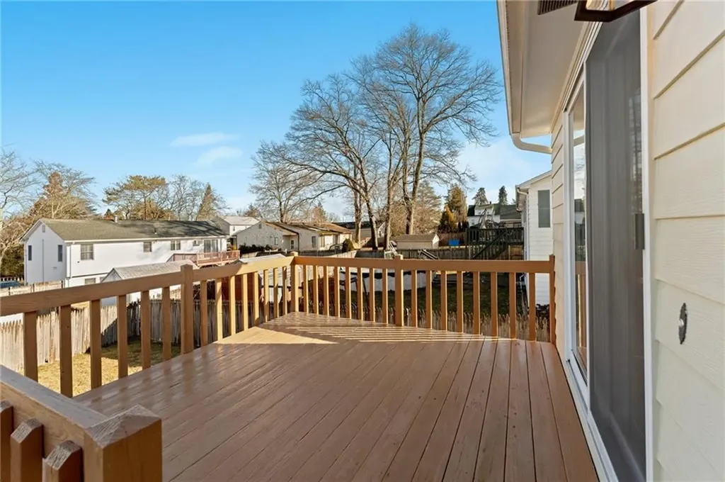 36 Vivian Avenue North Providence RI 02904