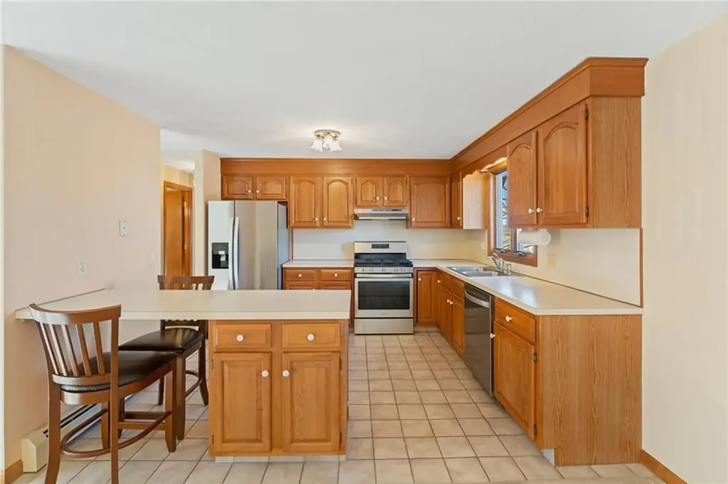 36 Vivian Avenue North Providence RI 02904