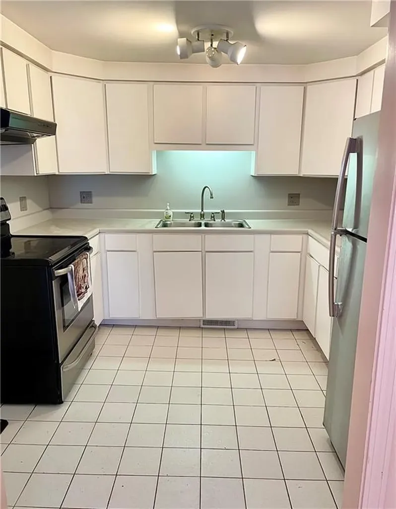183 Lockwood Street West Warwick RI 02893