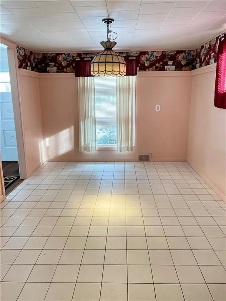 183 Lockwood Street West Warwick RI 02893