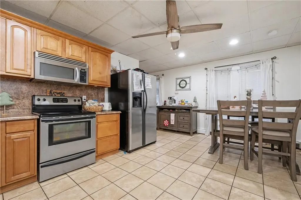 43 Rivulet Street Woonsocket RI 02895