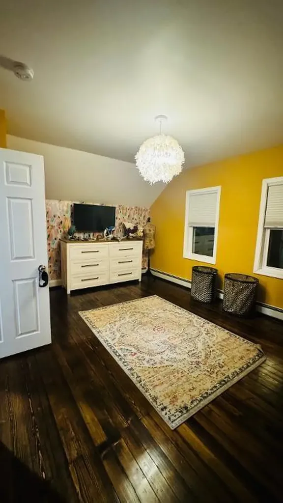 53 Royal Avenue Warwick RI 02889