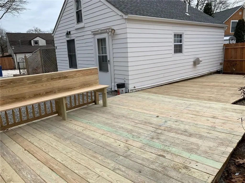 29 Dan Street Warwick RI 02889