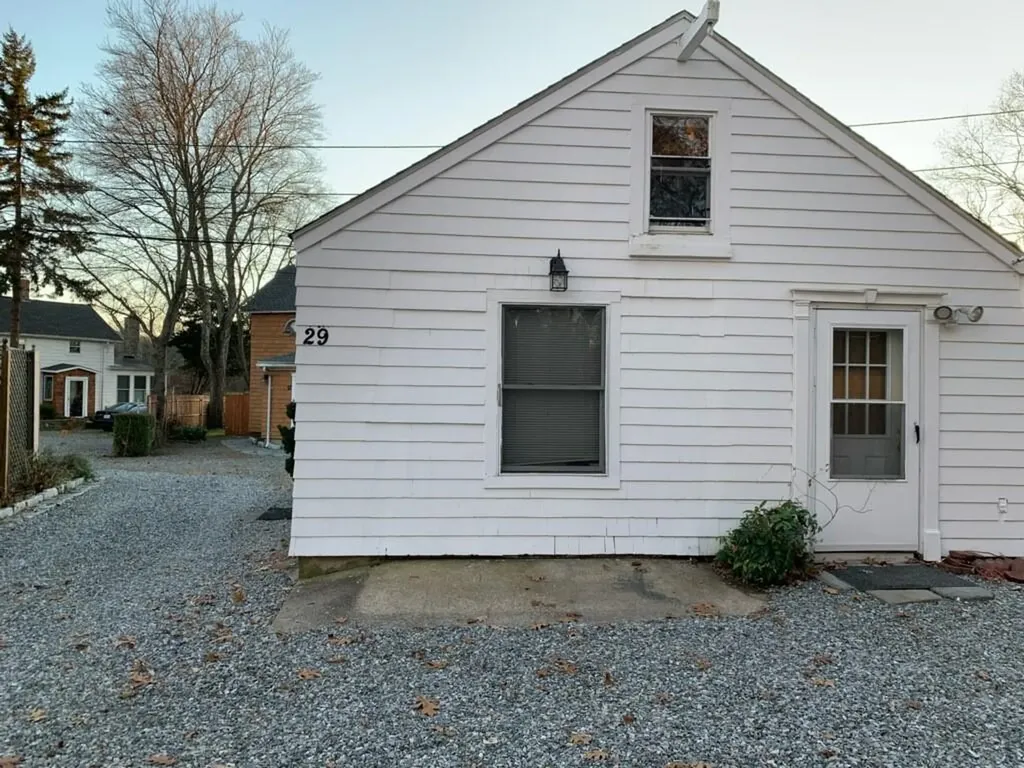 29 Dan Street Warwick RI 02889