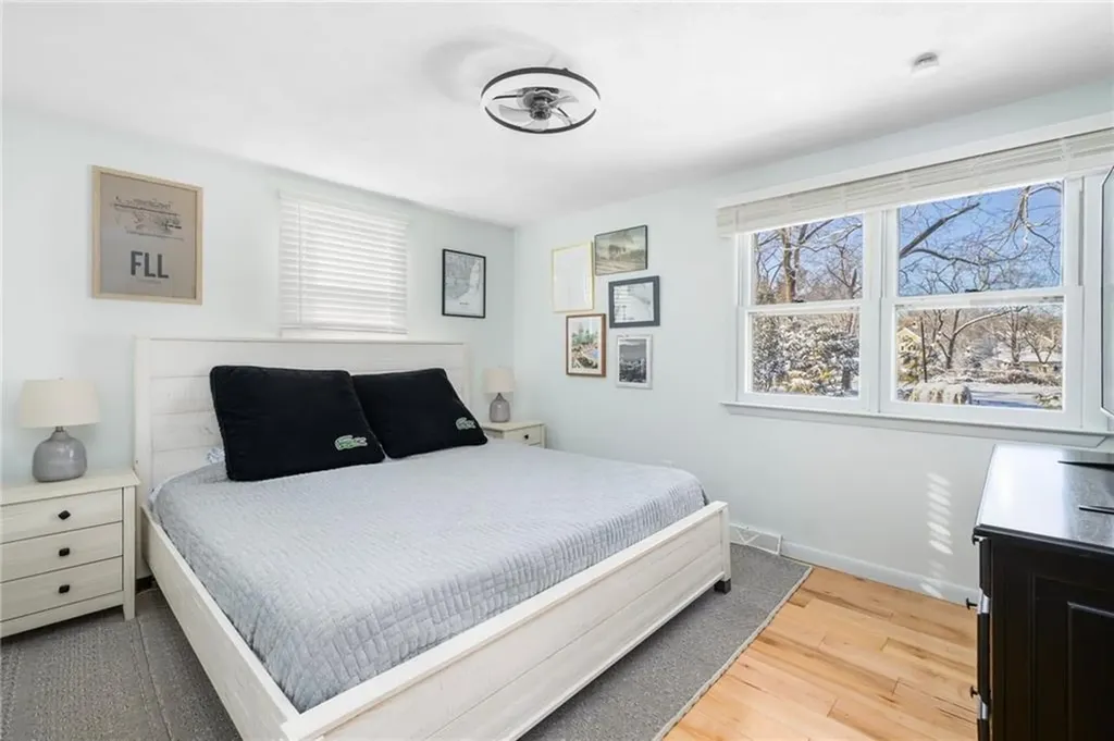11 Cruise Street Warwick RI 02888