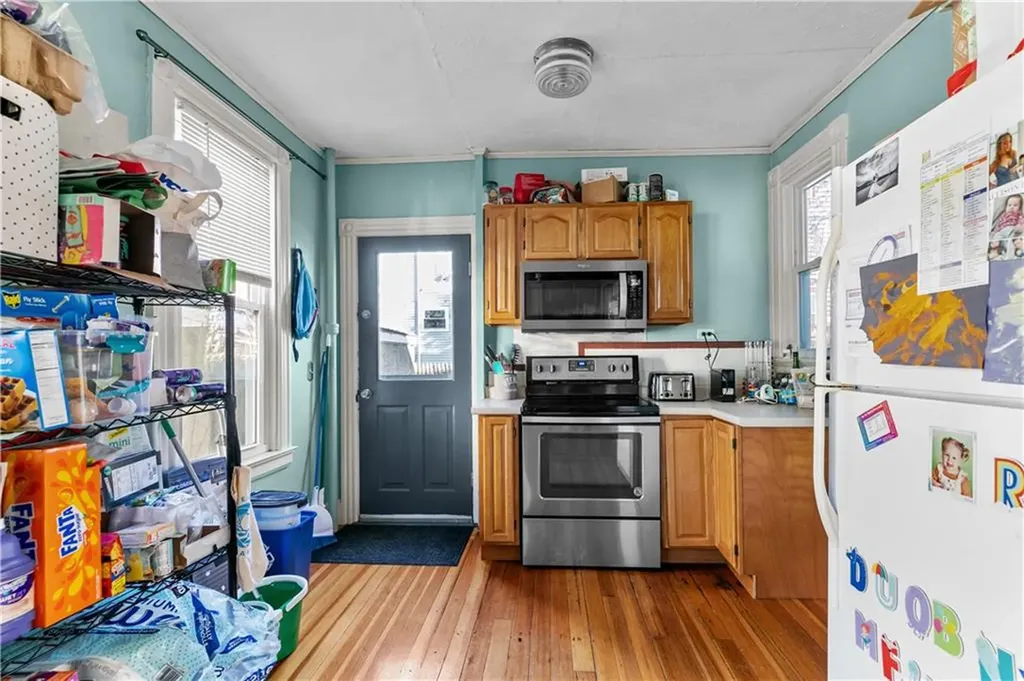 11 Dartmouth Street Newport RI 02840