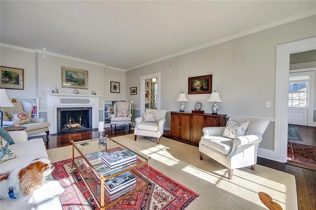 97 Congdon Street Providence RI 02906